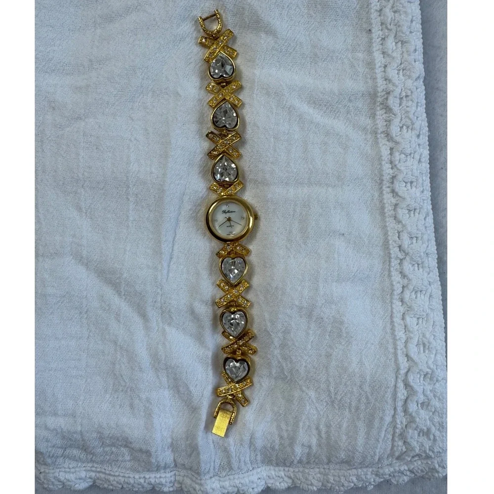 Vintage Reflections Women 7.25in Bracelet Watch Gold Heart Crystal X Links
